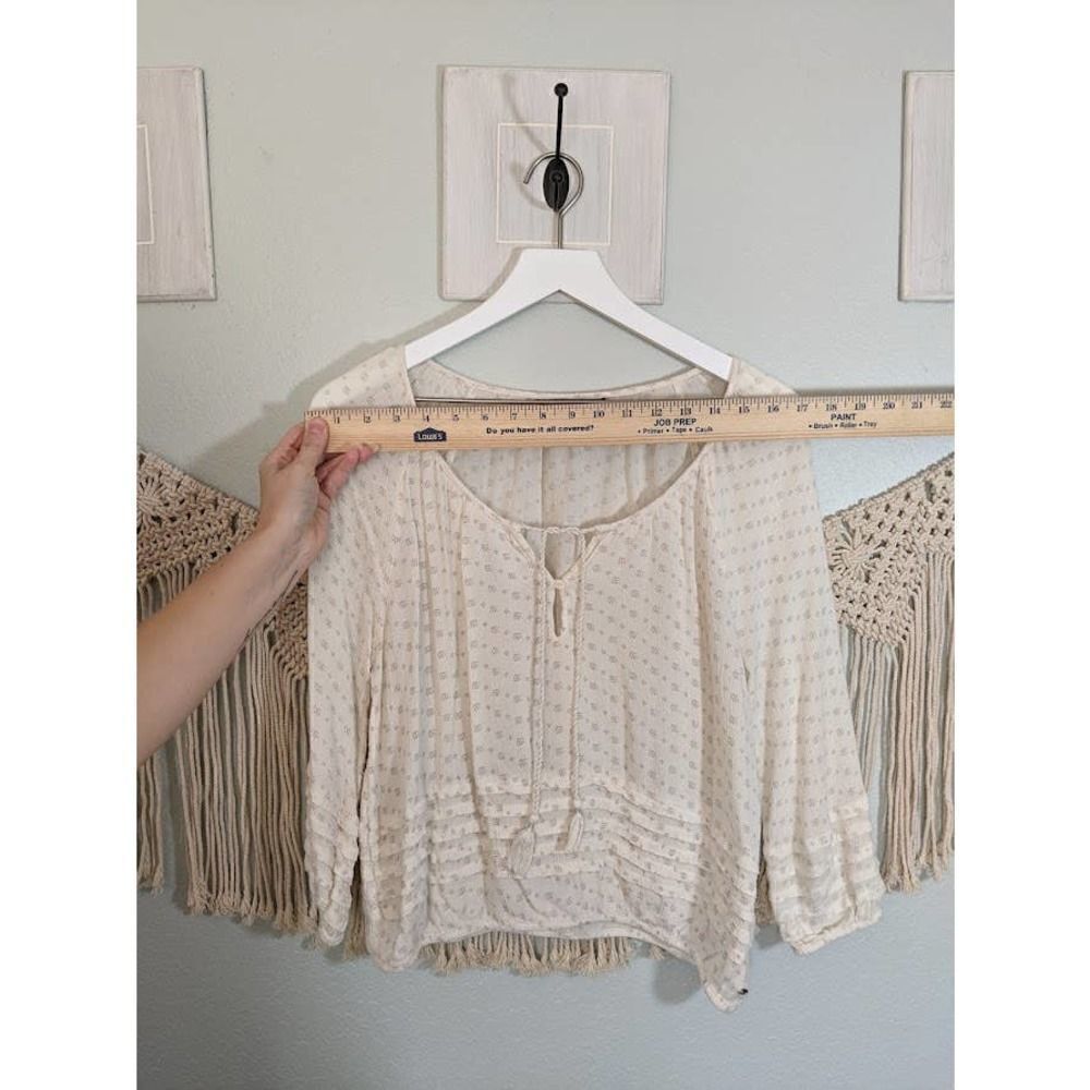 AMERICAN Eagle Ivory Detailed Blouse - Picture 11 of 11